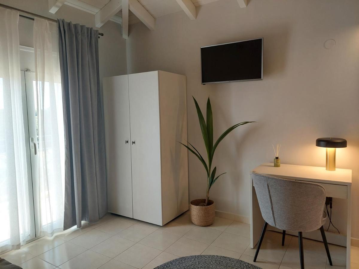 Nikkos Apartments Skala  Экстерьер фото