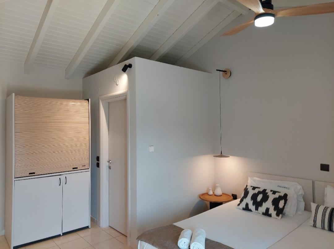 Nikkos Apartments Skala  Экстерьер фото